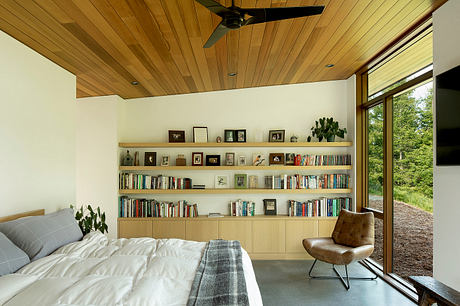 Academy Highlands: Contemporary Home Integrated into its Natural Environment - 6