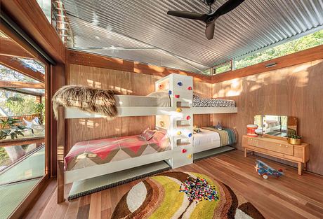 Balmy Palmy House by CplusC Architects + Builders - 6