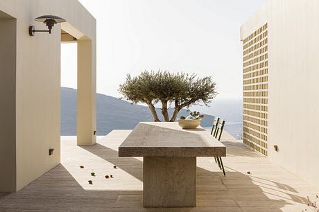 Unblocked by Studio Kontodimas - 9