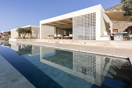 Unblocked by Studio Kontodimas - 11