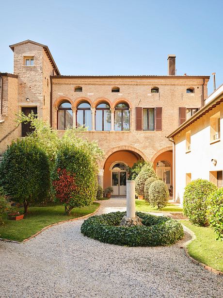 Gironda Apartment by Giovanni Mecozzi - 12