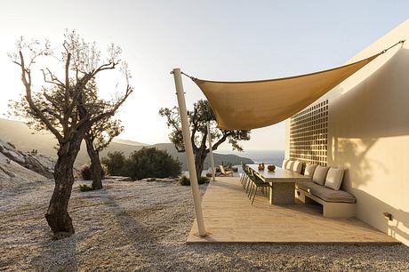 Unblocked by Studio Kontodimas - 12