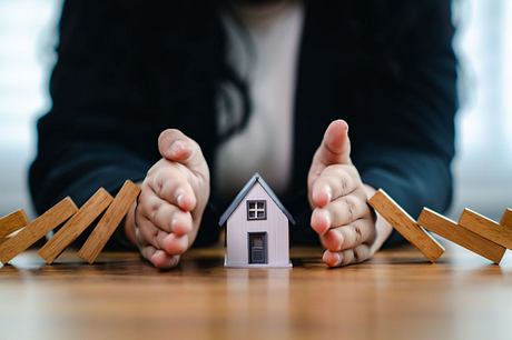 Breaking Down Homeowners Insurance Requirements: A Helpful Guide - 1