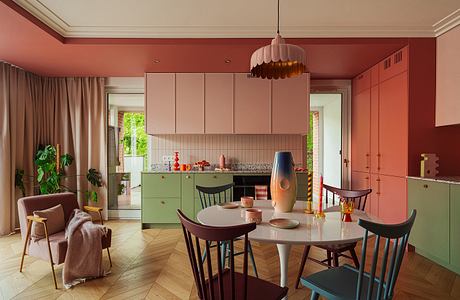 Apartment in Cracow Celebrates Pastel Hues and Offbeat Vintage Details