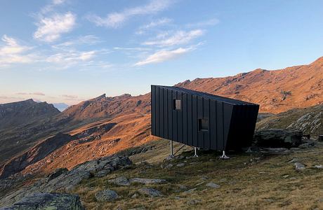 Bivacco Brédy Offers Warmth and Shelter High in the Mountains