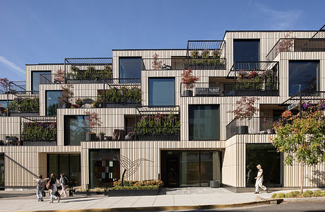Ellen Browning Building by Hacker