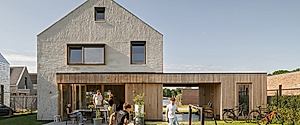 Houten Huis by studio] [space architecten