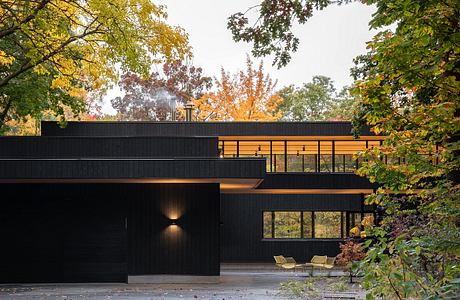 Ravine House by Orangeink Design