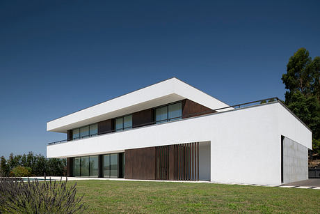 A.J.C. House by José António Lopes da Costa - 9
