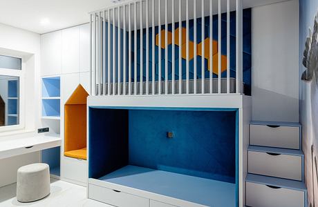 Apartment in Kyiv by de House