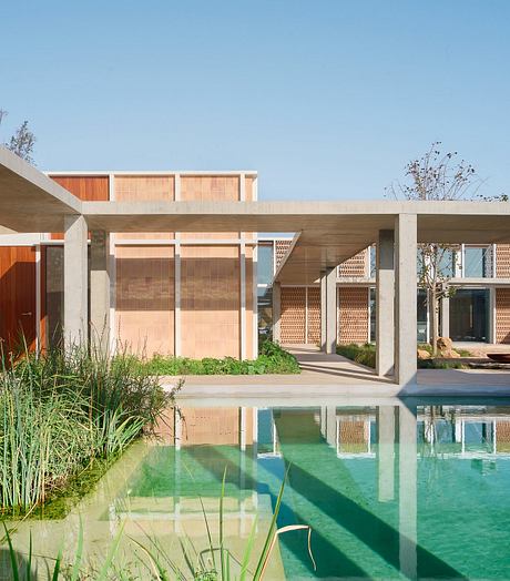 Casa Tres Patis by Twobo - 9