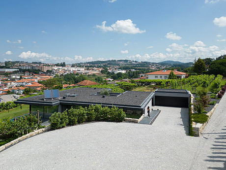 Casa da Encosta by Ricardo Azevedo Arquitecto - 13