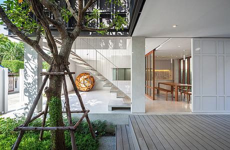 #11 II by Beautbureau