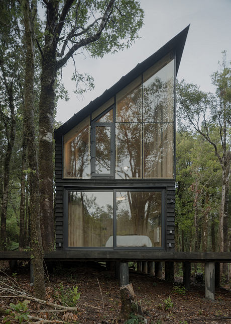 Calfuco Refuge by Tomás de Iruarrizaga - 1