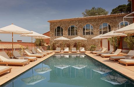 Finca Victoria by GCA Architects