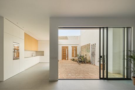 House in Cabanyal by Pilar Martí - 1