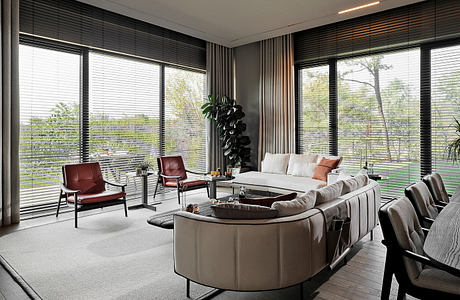 Mona94 by Gonye Design