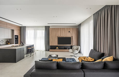 Residence in Paiania by KORDAS Architects