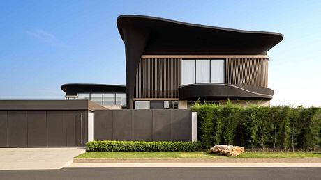 Residence Ondra by 23DC Architects - 1