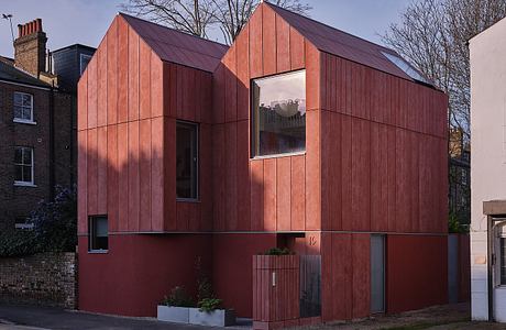 Twin House by Graeme Williamson Architects