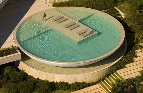 Villa Baro House by Passarelli Arquitetos