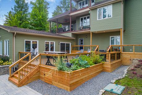 Low-Maintenance Luxury: Why Composite Decking Is Dominating Backyard Design - 1
