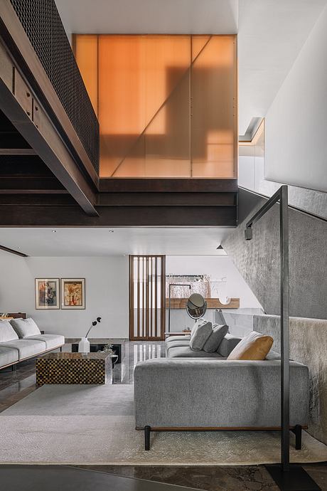 Hira Transforms a House with Lush Materials and Quiet Rituals - 1