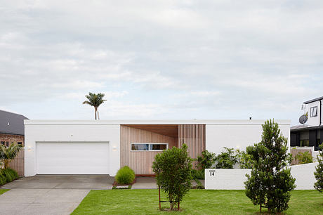 Palm Springs House in Bay of Plenty: Courtyard, Pool, and Shade Eaves - 1