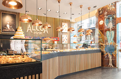 Pastelaria Alcôa: Wood, Stone, and Copper Revive a Lisbon Bakery Shop