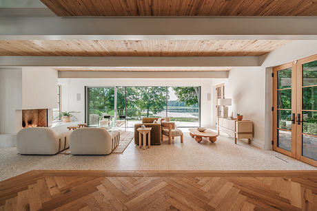 Lake Lydiard Estate by Wittman Estes - 2