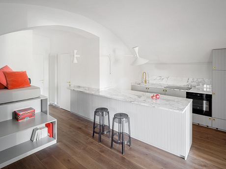 Under a Big Vault by Gosplan Architects - 2