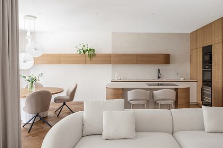 Apartment Eterna Sets a Calm Tone - 3