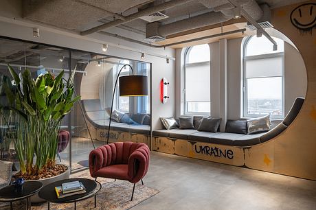 CTRL/PLAY Office: Kyiv Workspace Wired for Speed and Creative Drive - 2