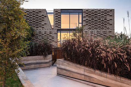 House 2.0 Reworks Andean Vernacular - 5