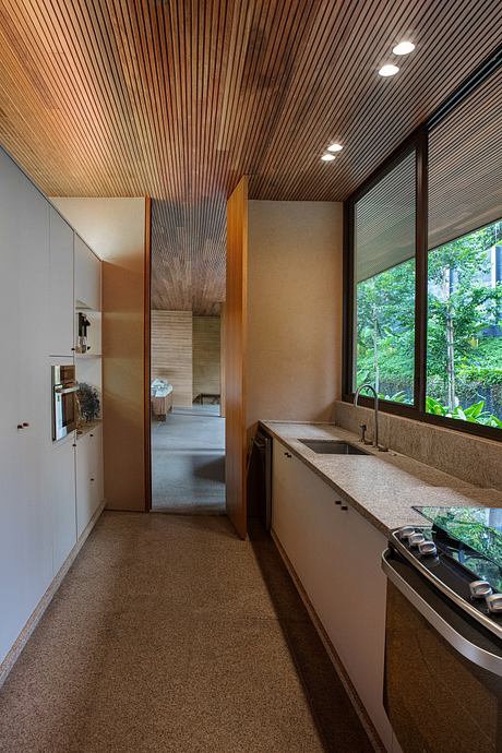 Taipa House Reimagines Vernacular Taipa For a Warm Modern Retreat - 5