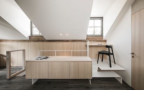 Altes Gericht: Maple Calm and Light in a Historic Klausen Apartment - 5