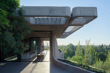 OF. Brutal Honesty: Concrete Terraces Embrace Andean Desert Vistas - 6
