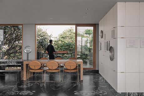 Hira Transforms a House with Lush Materials and Quiet Rituals - 5
