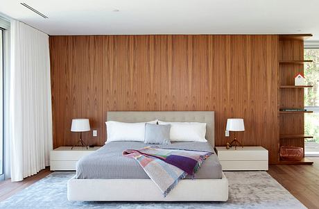 Point Grey Residence by Evoke International Design - 7