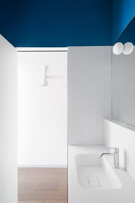 Under a Big Vault by Gosplan Architects - 8