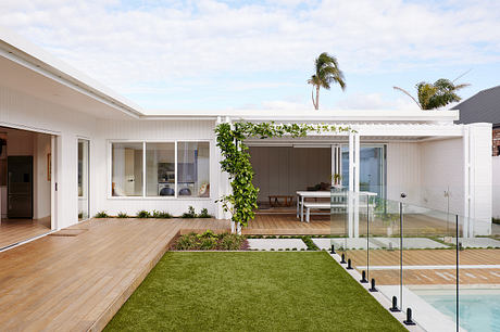 Palm Springs House in Bay of Plenty: Courtyard, Pool, and Shade Eaves - 9
