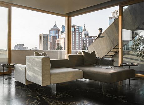 Hira Transforms a House with Lush Materials and Quiet Rituals - 7