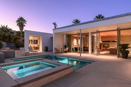 Palm Springs: Sun-Smart Courtyard Living for the Desert Climate Home - 8