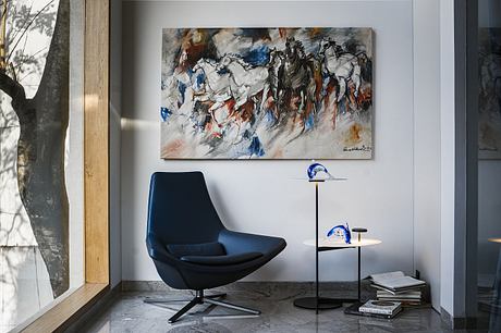 Hira Transforms a House with Lush Materials and Quiet Rituals - 9