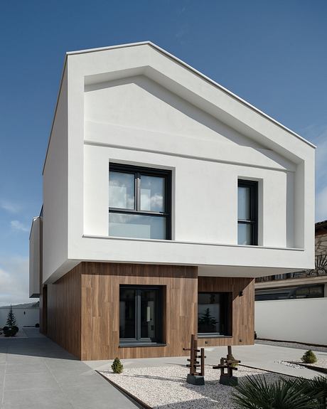 Mara House by Esther Vicario Azcona - 10