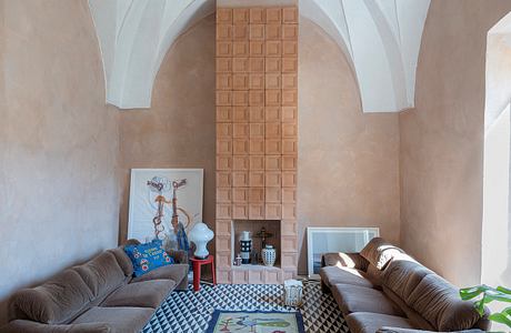 CA – SA Home & Studio Refits a Historic Apartment with Grace