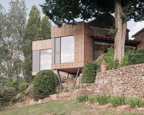 Chapelle MI by Atelier Ose - 1