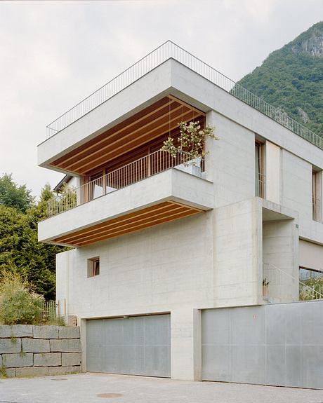 House in Pazzallo by Acerbi – Zaccara - 1