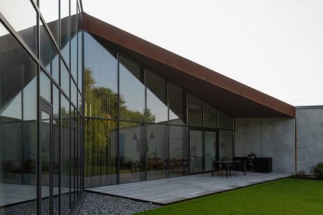 Residential House in Kaunas by Architectural Bureau G. Natkevicius & Partners - 1
