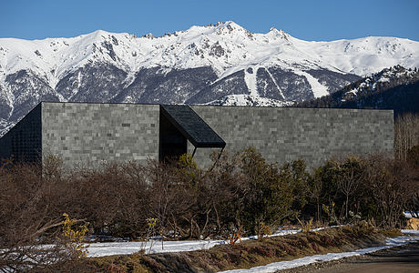 UAN House by Alric Galindez Arq